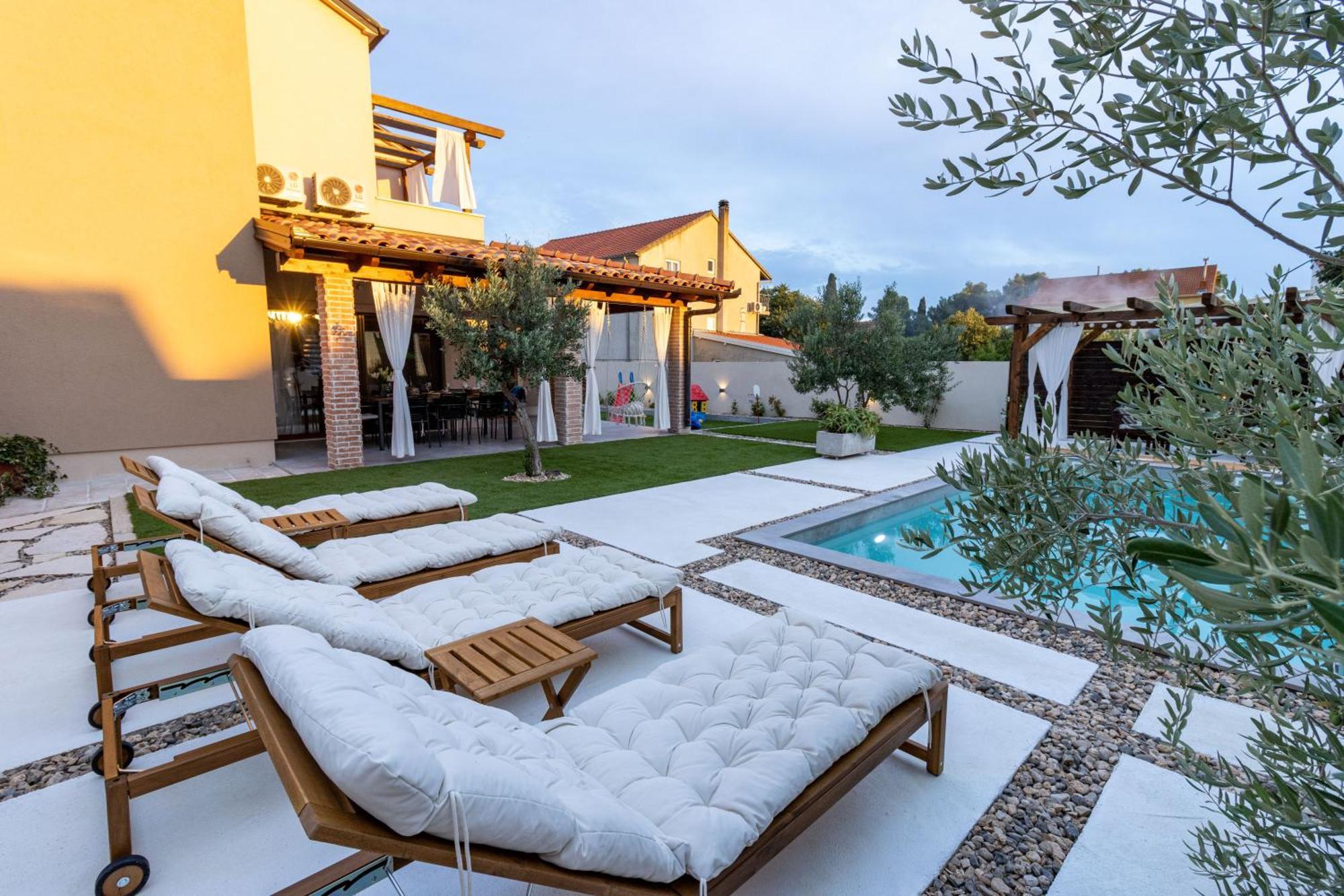 Holiday Home Silencio Biograd بيوغْغاد نا موغو المظهر الخارجي الصورة